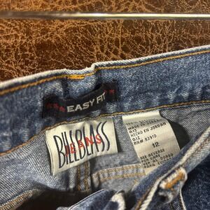 Bill Blass Easy Fit Vintage Size 12 Blue Jeans Denim Crop Mom Jeans